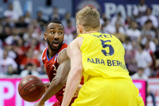 科莫球员在 科莫球员在