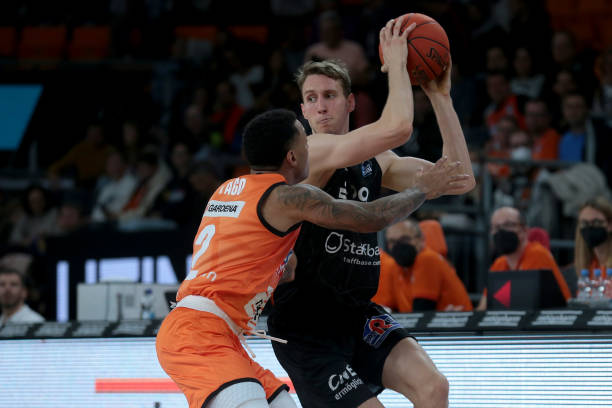 这笔签约一 这笔签约一