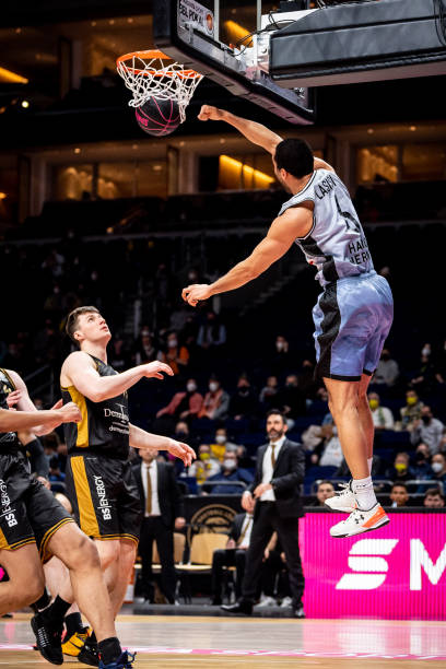 会员们通过 会员们通过